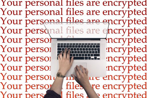 Laptop met beveiligingssoftware op het scherm